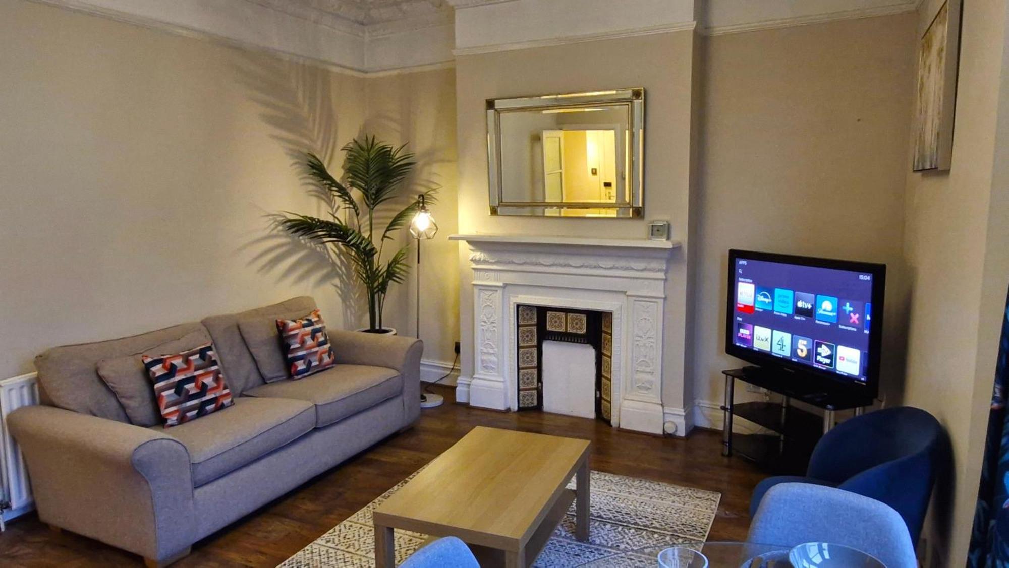 伦敦Charming Flat In Wimbledon公寓 外观 照片