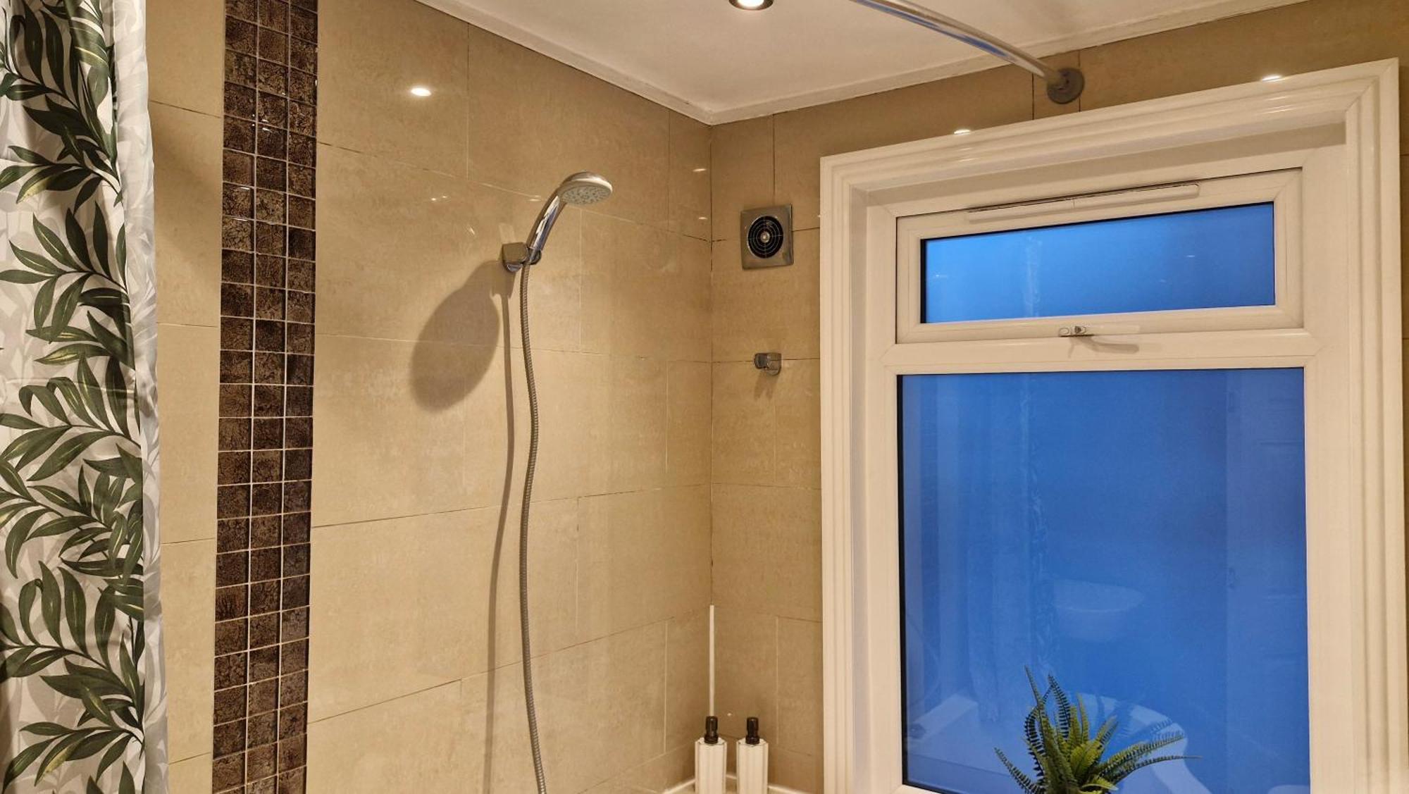 伦敦Charming Flat In Wimbledon公寓 外观 照片